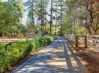 950 White Cottage Rd N, Angwin, CA 94508