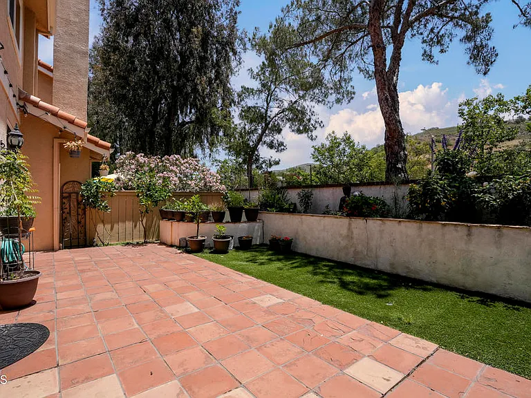 4900 Lazio Way — Photo 30