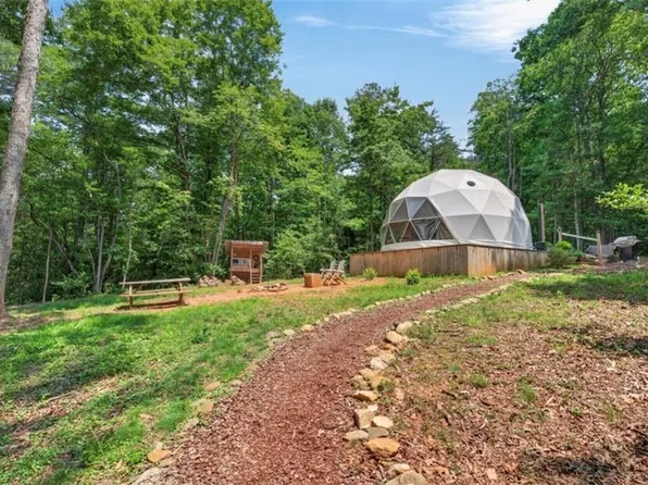 1005 Brewer Mill Rd, Traphill, NC 28685