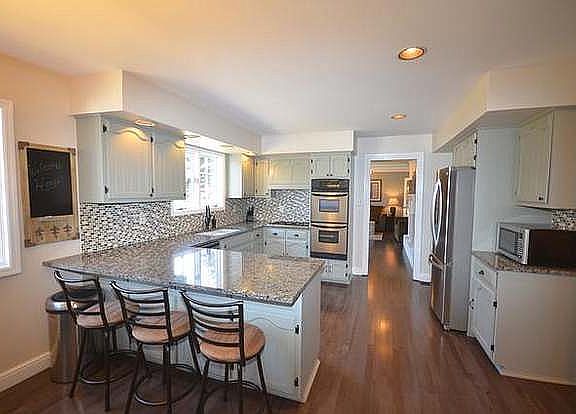 Kitchen / Sitting room