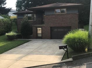 56 Point View Ter, Wheeling, WV 26003