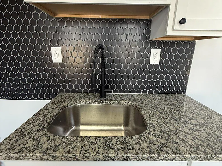 850 N 22nd St #5 — Photo 5