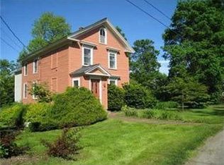 68 Court St, Belfast, ME 04915