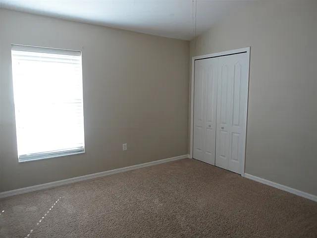 4015 Warwick Hills Dr — Photo 16