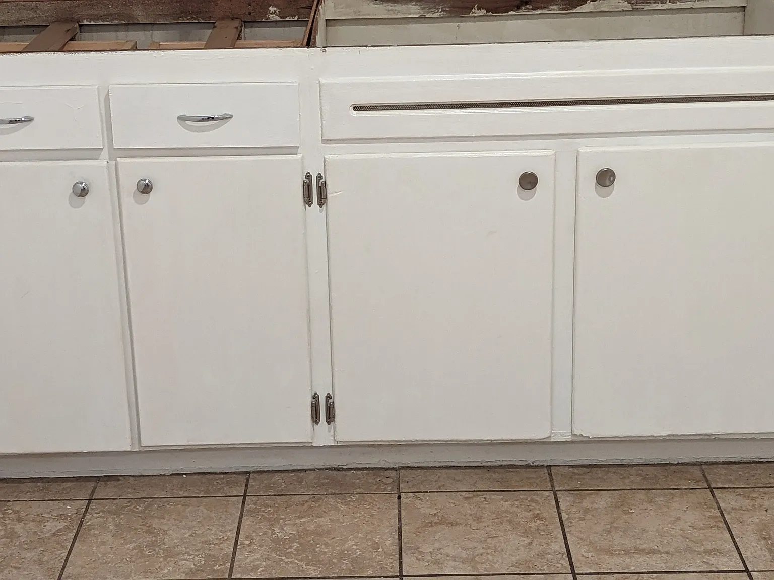 2512 Queensbury Rd — Photo 2