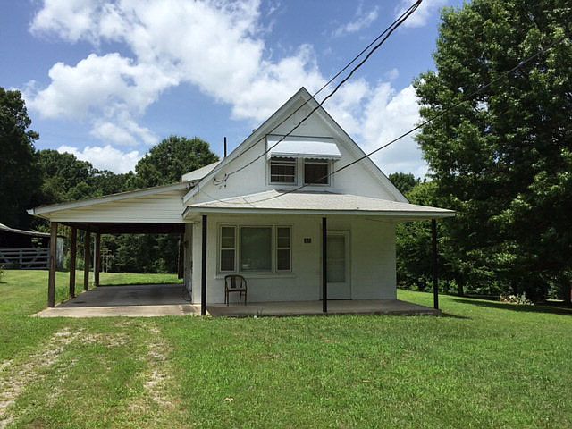 1st image of 160 Applewood Dr