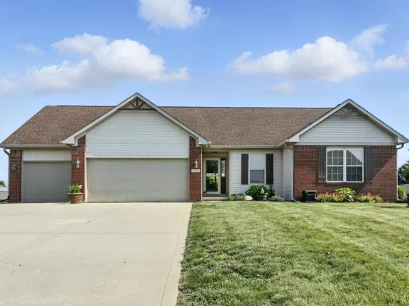2308 E Mill Stream Dr, Greenfield, IN 46140