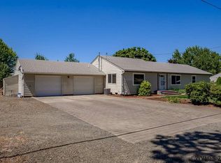 33516 Lucky Way, Lebanon, OR 97355