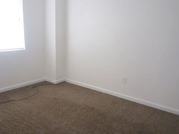 5th image of 1501 Mount Vernon Ave #A