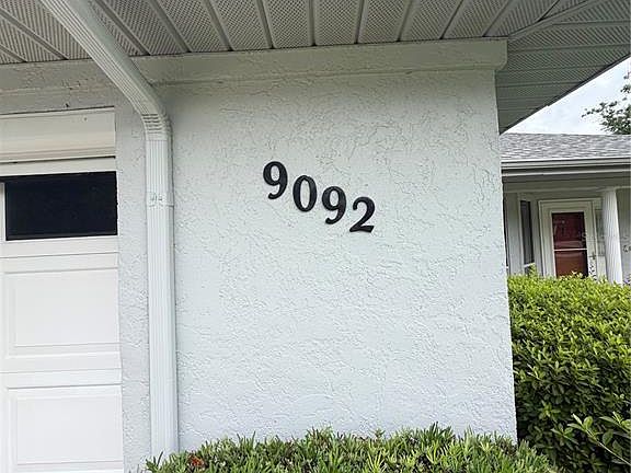 3rd image of 9092 SW 192nd Court Rd