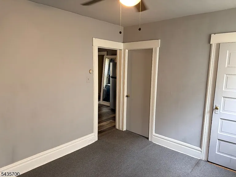 391 Glenwood Ave — Photo 5