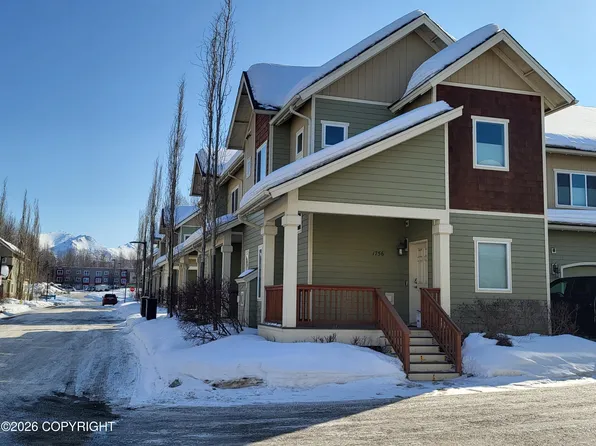 1756 Hollybrook Cir #27, Anchorage, AK 99507