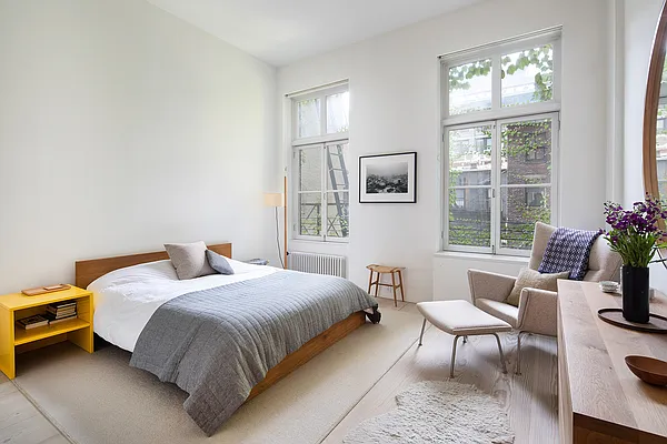 Sold by Corcoran | media 7