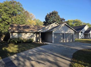 3204 Gibson St, Midland, MI 48640