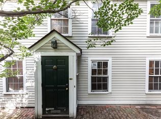 21-21A Pinckney St, Boston, MA 02114