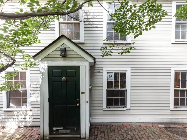 21-21A Pinckney St, Boston, MA 02114