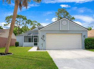 432 Sandestin Dr, Winter Haven, FL 33884