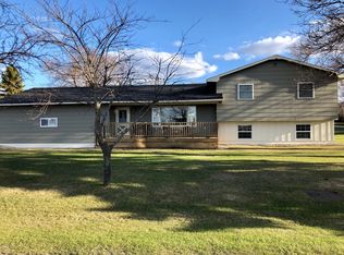 301 5th Ave, Edmore, ND 58330