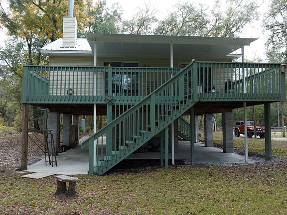 5th image of 509 NW Stephen Foster Dr
