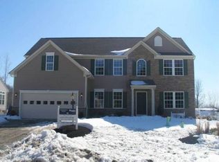 10647 Durrey Ct, Reminderville, OH 44202