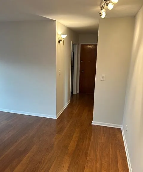 100 N Dryden Pl #1C — Photo 20