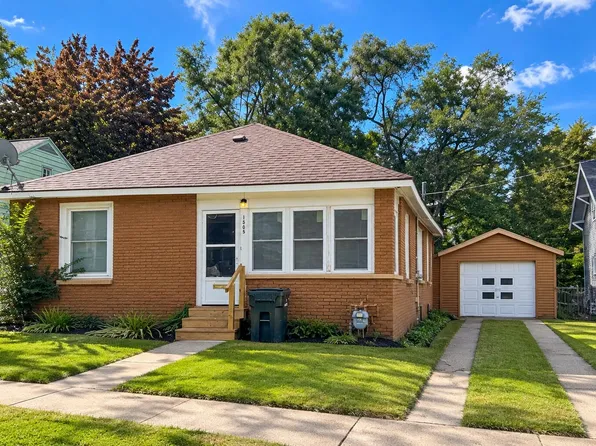 1505 7th St, Muskegon, MI 49441
