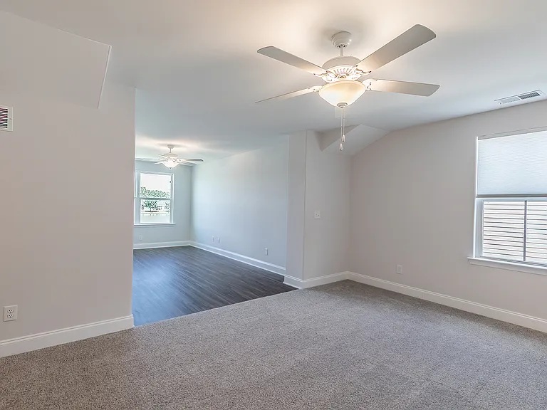 327 Fort Sullivan Dr — Photo 27