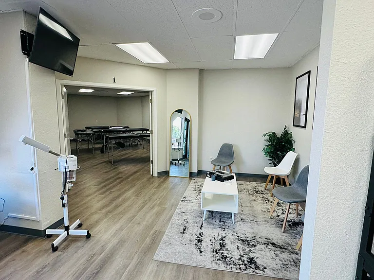 3030 W Clearwater Ave #200 — Photo 7