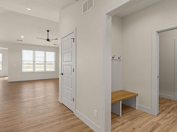 2nd image of 1 Frank Ct