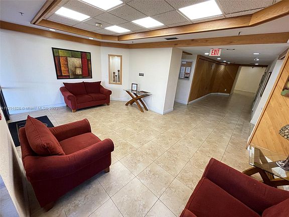 3rd image of 20840 San Simeon Way APT 207