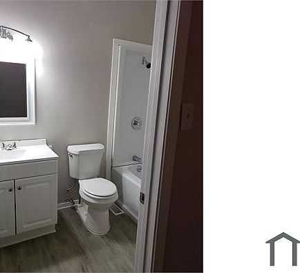 4th image of 88 Angie Dr APT 4