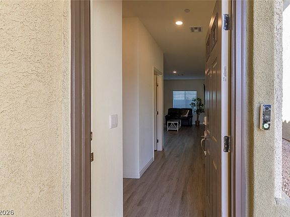 5th image of 4688 Admiral Cliffs Ave