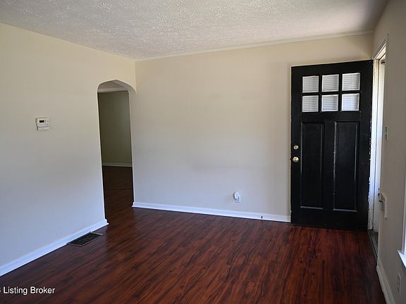 3rd image of 1627 Thornberry Ave