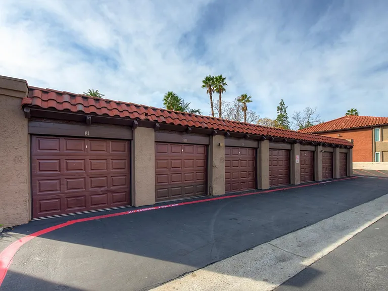 Artesia Escondido — Photo 12