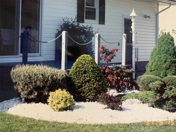 725 Johnson Ave, Herkimer, NY 13350