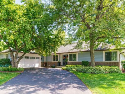 1445 Lexington Rd, Libertyville, IL, 60048