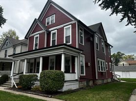 937 Columbia, 937-3