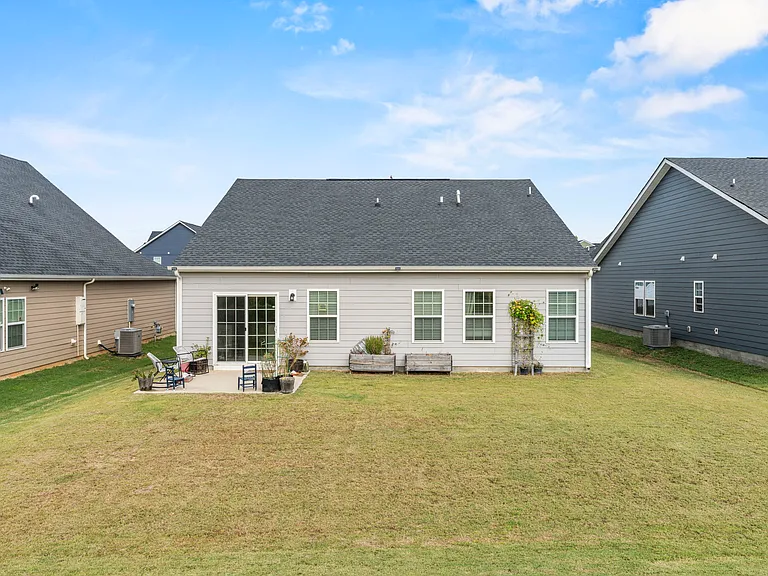 5095 Ives Ave — Photo 32