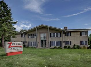 33302 Kingslane Ct, Farmington, MI 48336