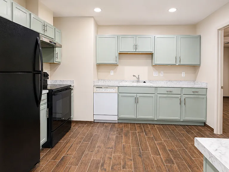 113 Whitney Ave NE — Photo 7