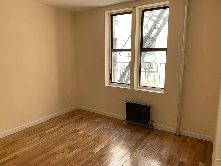 559 W 164th St #5F1 — Photo 1