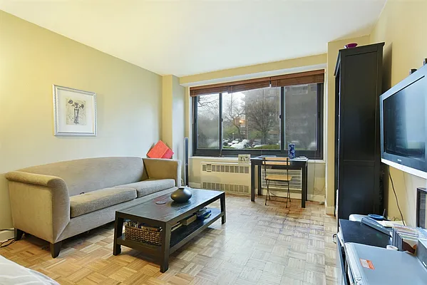 Sold by Corcoran | media 13