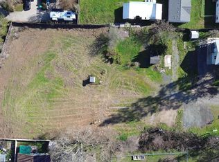 2746 Redwood Ave, Grants Pass, OR 97527