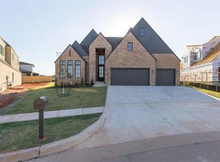 15621 Flora Ave, Edmond, OK 73013