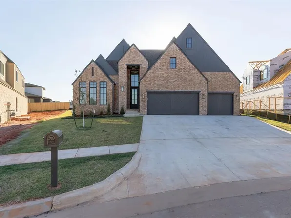15621 Flora Ave, Edmond, OK 73013