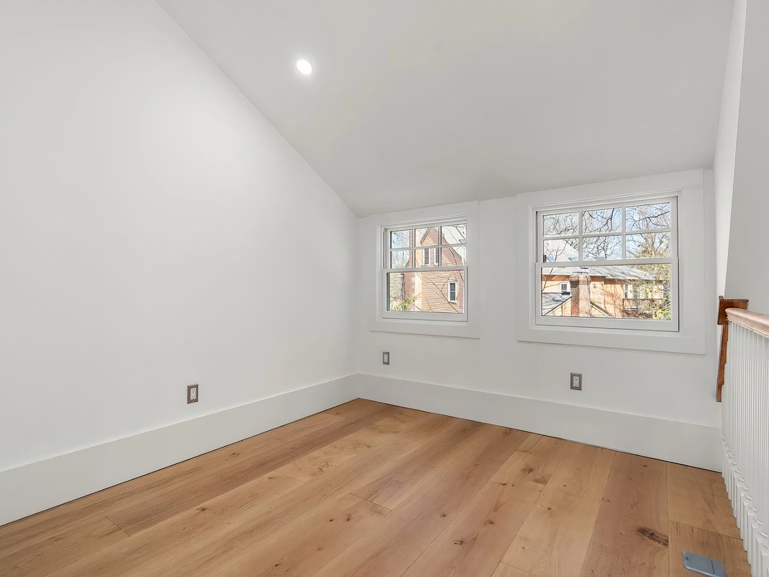 1 bed, 850 sqft, $4,400 — Photo 3