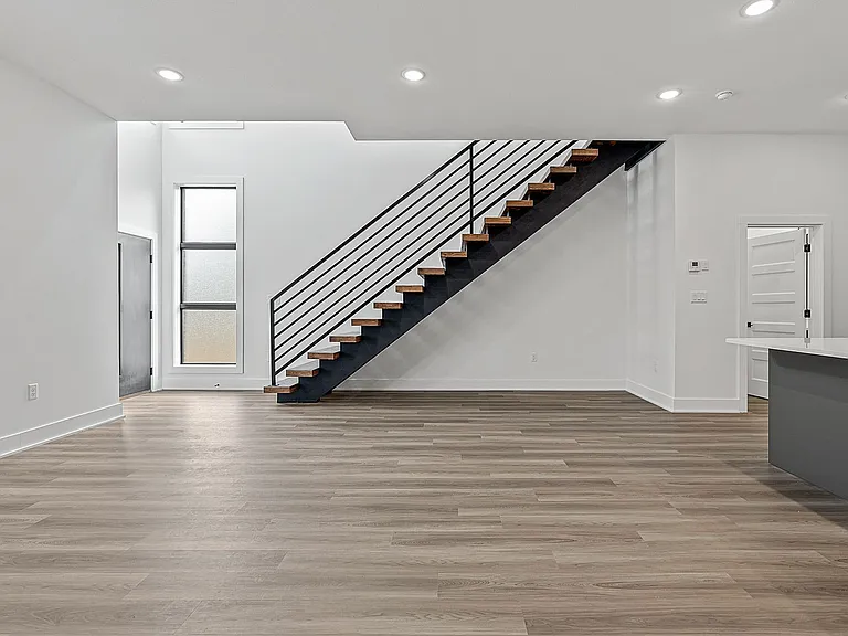 Edge Luxury Townhomes — Photo 29