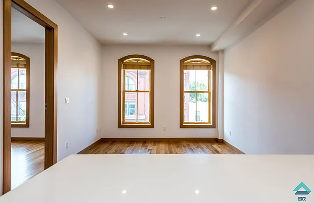 Rented by EXR | media 39