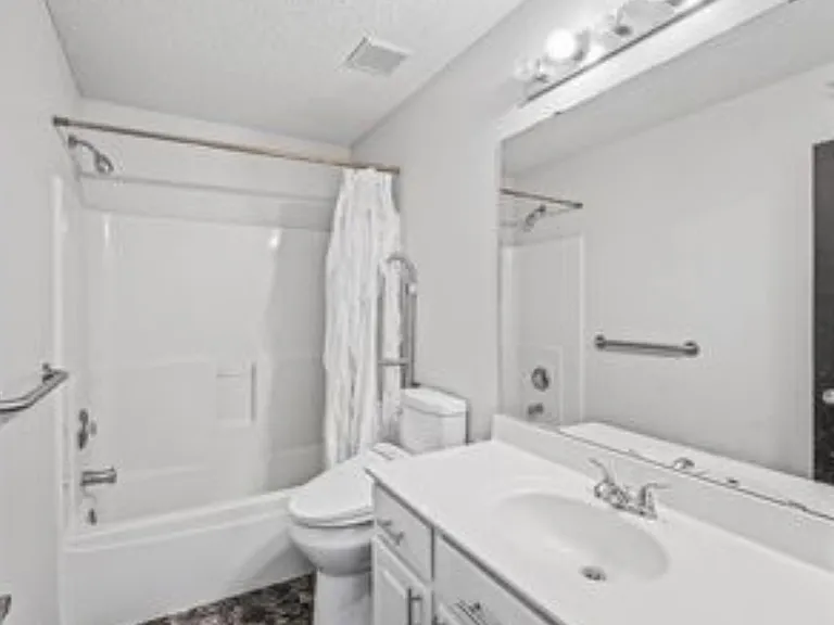 3870 Abercrombie Ln — Photo 7