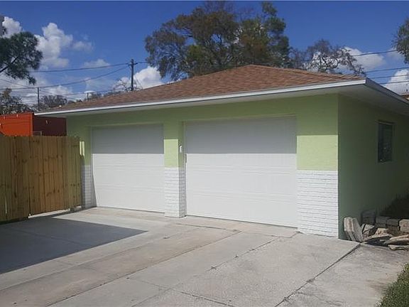 3rd image of 873 16th Ave S